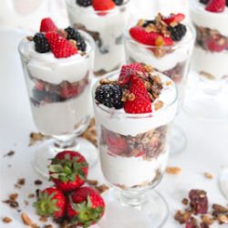 Mixed Berry and Granola Parfaits