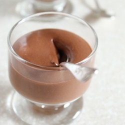 Chocolate Almond Cheesecake Pudding