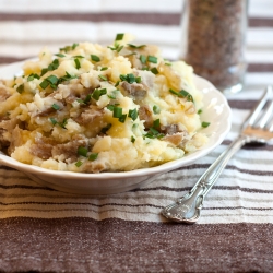 Buttermilk Smashed Potatoes & Chive