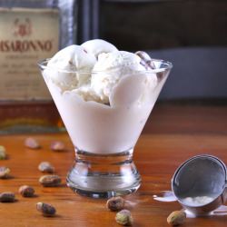 Pistachio Amaretto Ice Cream