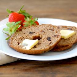 Cinnamon Raisin Teff Bagels