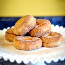 Biscuit Donuts