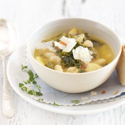 White Bean and Kale Soup