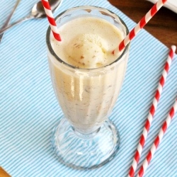 Malted Milk Date Shake