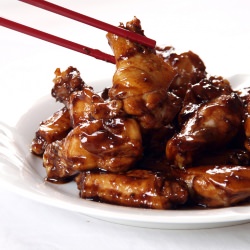 Sticky Garlic Chicken Wings