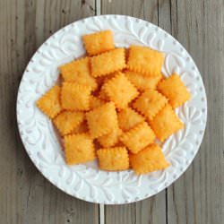 Homemade Cheez-Its