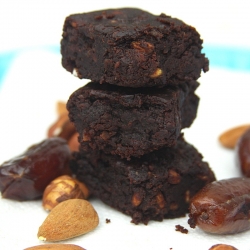 Healthy, Eggless Barley Brownies