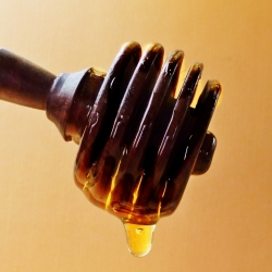 15 Ways to Use Honey