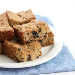 Cookies and Cream Blondies