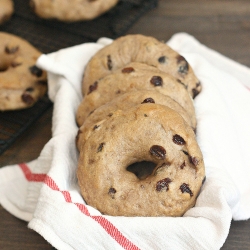 Cinnamon Raisin Bagels