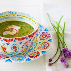 Spring Onion and Fresh Pea Soup