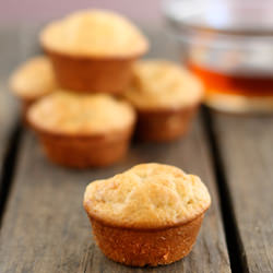 Mini Banana-Maple Pancake Muffins