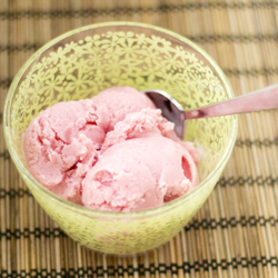 Strawberry Frozen Yogurt