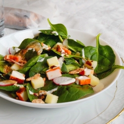 cheese & spinach salad