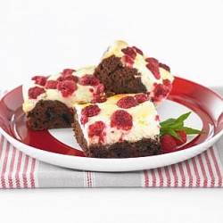 Raspberry Cheesecake Brownies