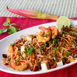 Kerabu Beehoon (Rice Noodle Salad)