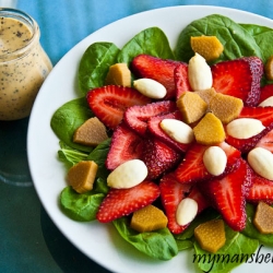 Strawberry Spinach Salad