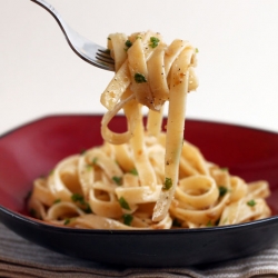 Pasta with anchovy sauce