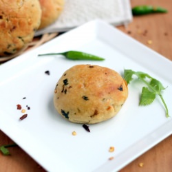 Savory Garlic Buns