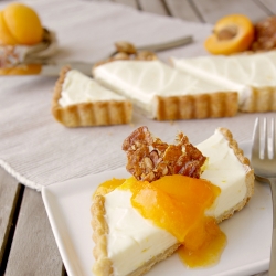 Mascarpone Apricot Tart