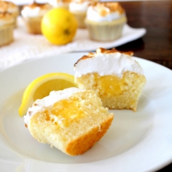 Lemon Meringue Cupcakes