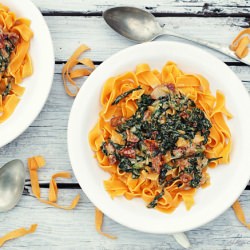 Egg noodles w/ spinach