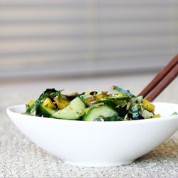 Purslane Cucumber Seaweed Salad