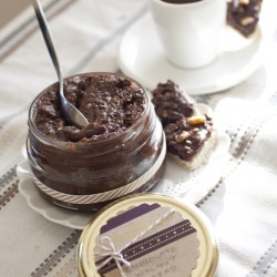 Homemade Chocolate & Walnut Spread