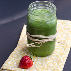 Lemony Green Smoothie with Sorrel