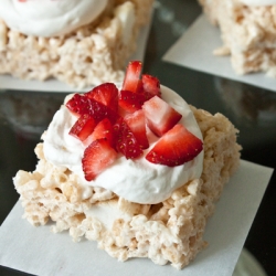 Strawberry Rice Krispies