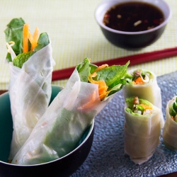 Lemongrass Beef Rice Paper Roll