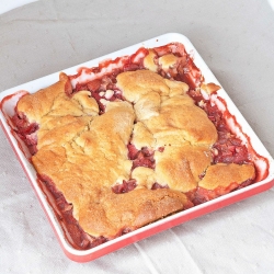 Strawberry Rhubarb Cobbler