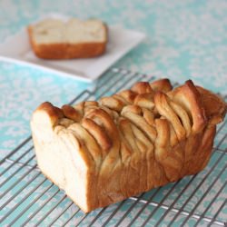 Cinnamon-Sugar Pull-Apart Bread