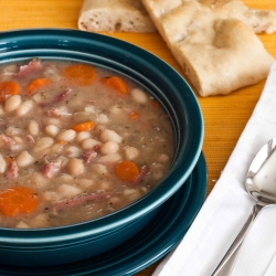 Crock Pot Ham and White Bean Soup