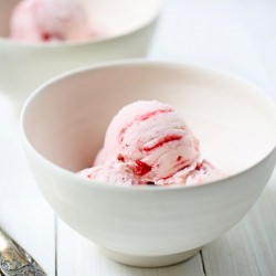 Roasted Strawberry Ice Cream