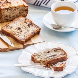 Banana, Hazelnut & Chocolate Bread