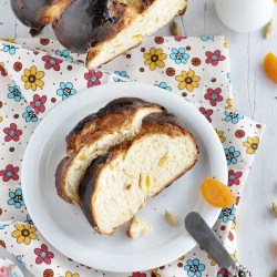 Apricot and Cardamom Challah