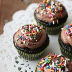 Choc. Cupcakes with Nutella