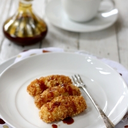 Fried Banana with Caramel Sauce