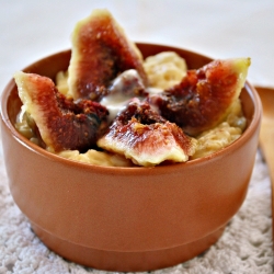 Rice pudding  with figs