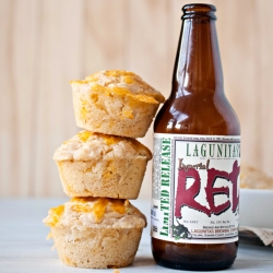 Cheddar Beer Bread Muffins