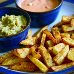 Home-baked Chips and Guacamole