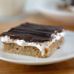 Peanut Butter S’mores Bars