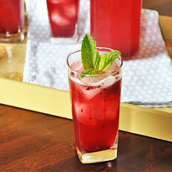 Mint and Blackberry Lemonade