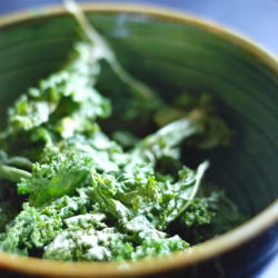 Raw Dehydrated Kale Chips