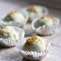 Pistachio Chocolate Truffles