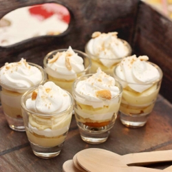 Banana Pudding Shots