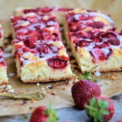 Cake with Strawberries