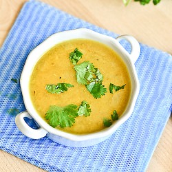 Slow cooker red lentil soup