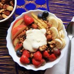 Vegan Granola with Raw Cashew Cream